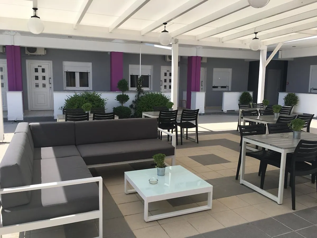 Philoxenia Earia Aparthotel Nea Vrasna Greece
