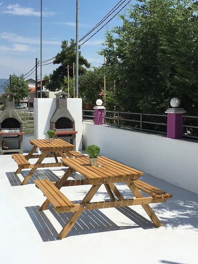 Philoxenia Earia Aparthotel Nea Vrasna